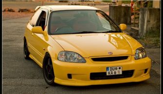 90'lı yılların efsane otomobilleri