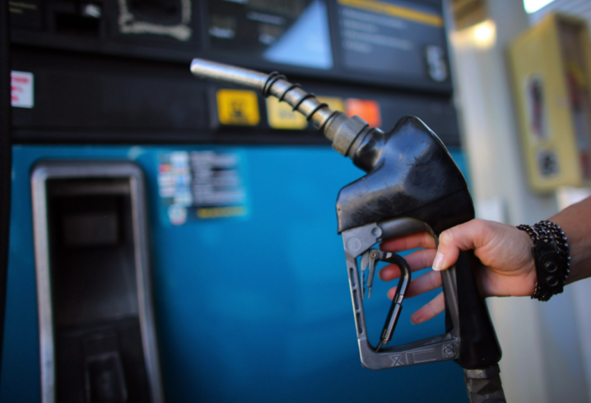 Gece Yarısı Motorine Zam Geldi